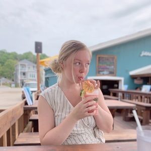 Meet your Posher, Richelle